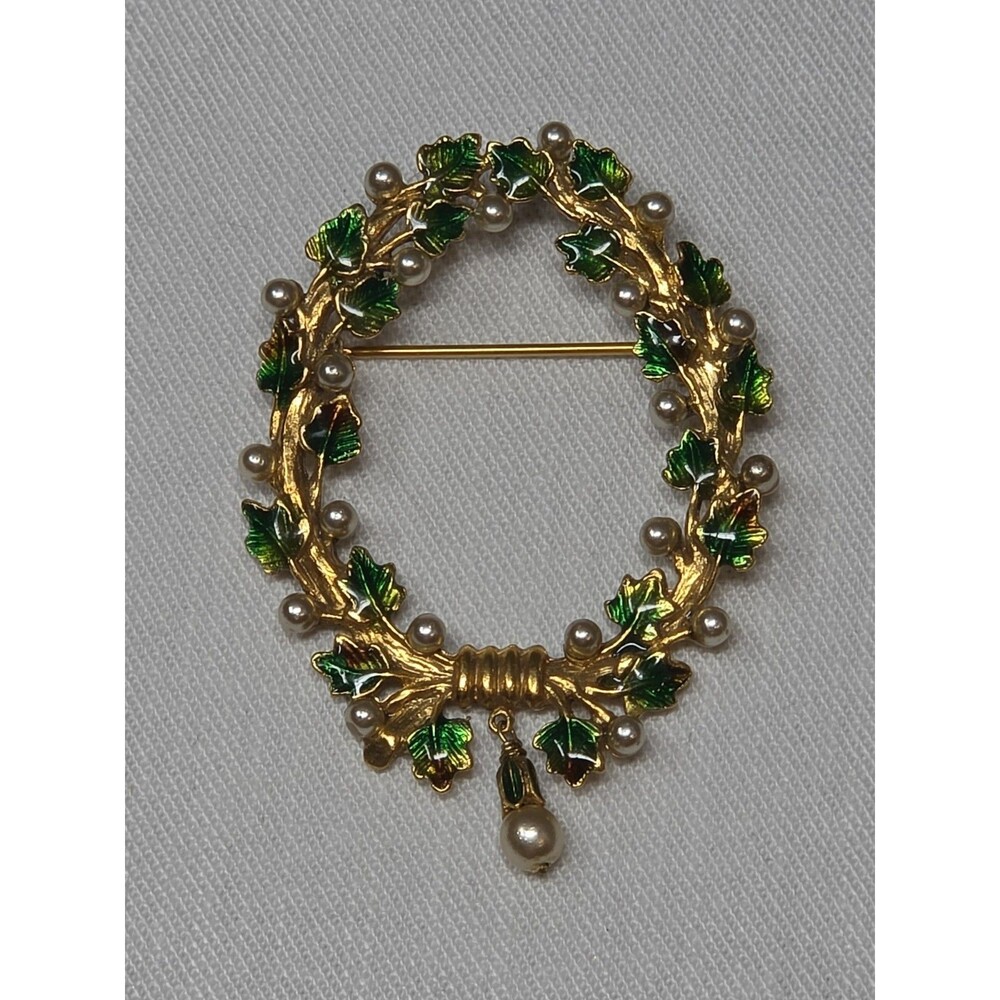 Vintage Metropolitan Museum MMA WAM Ivy Wreath Brooch Green Enamel Faux Pearl